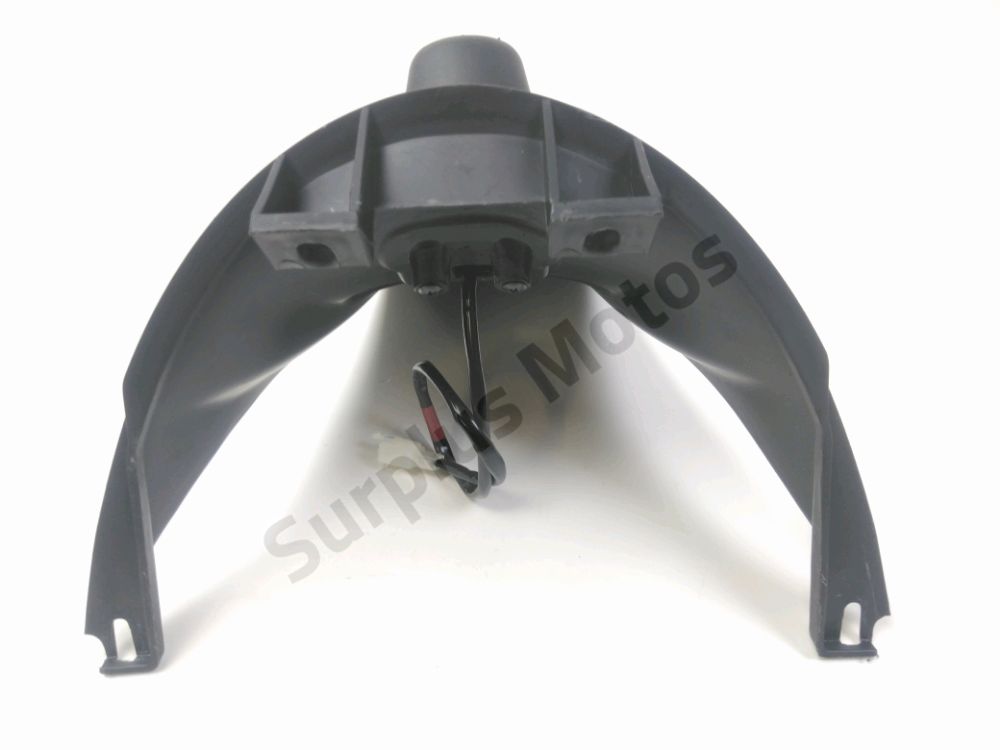 SUPPORT DE PLAQUE ET ECLAIRAGE