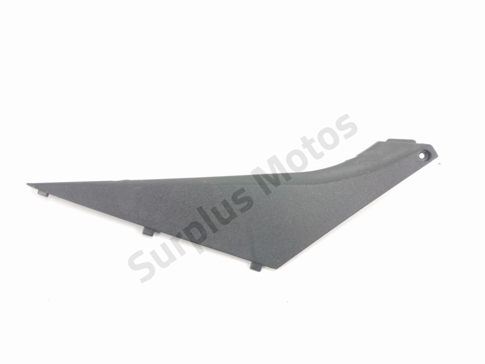 Flanc carenage droit