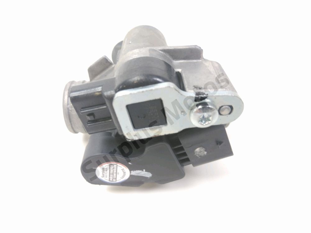 Corps d'injection droit