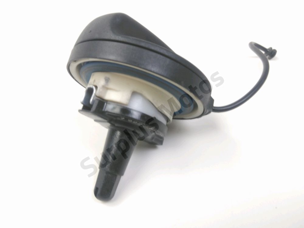 BOUCHON DE RESERVOIR