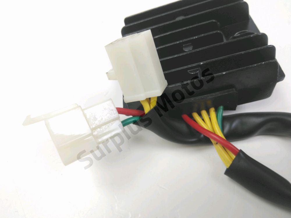 REGULATEUR DE TENSION