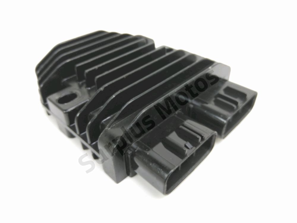 Regulateur de tension