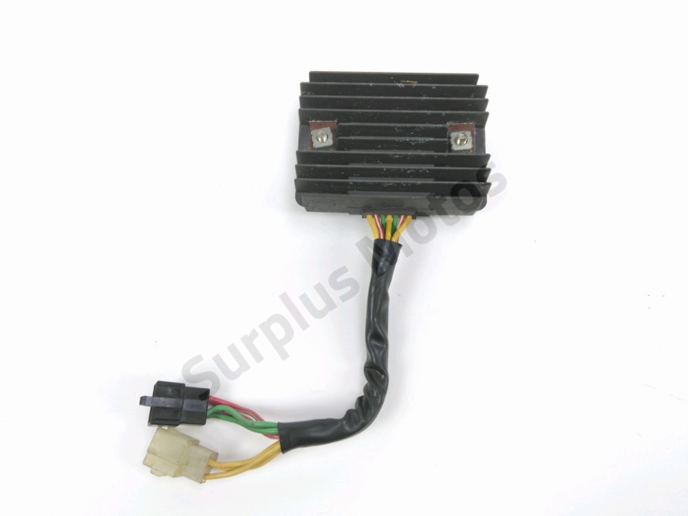 Regulateur de tension