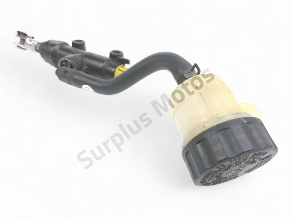 MAITRE CYLINDRE FREIN AR COMPLET