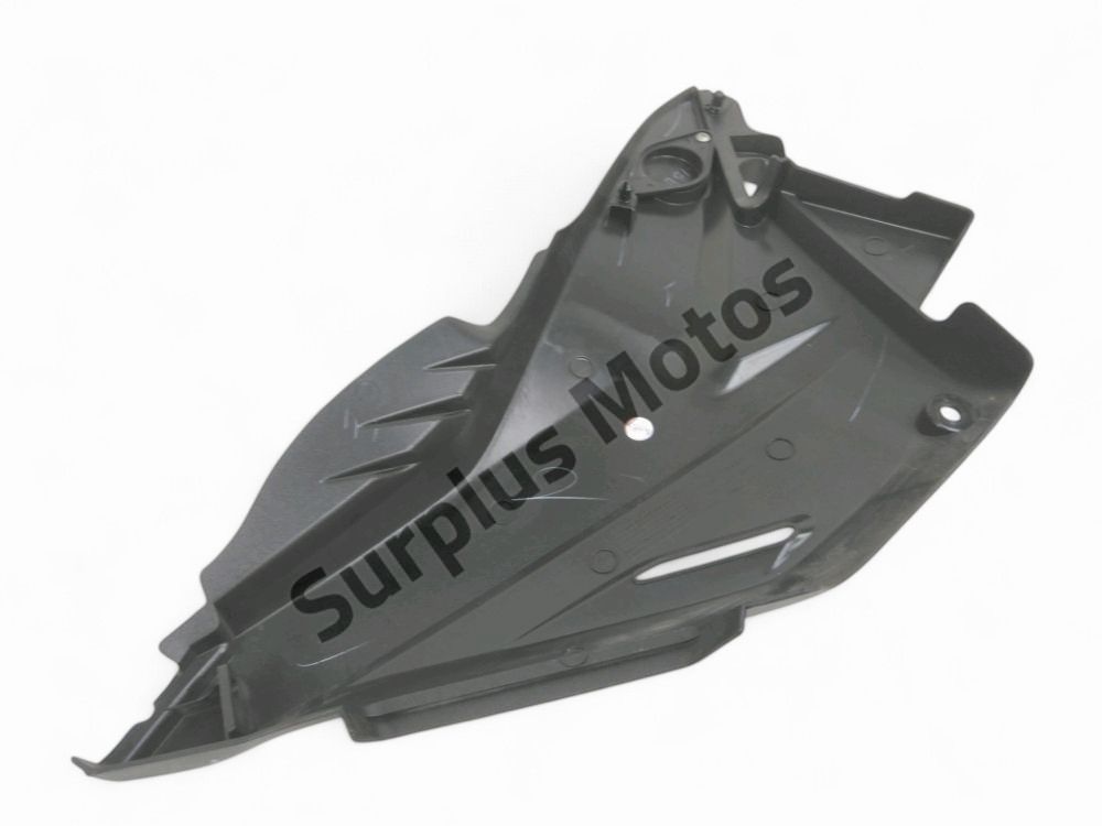 CACHE LATERAL GAUCHE