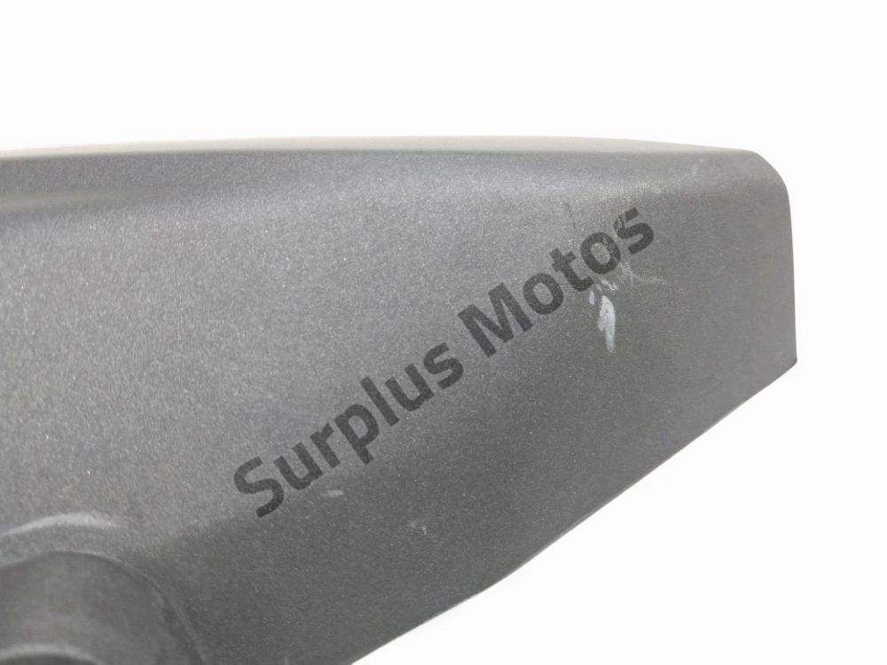 CACHE LATERAL GAUCHE