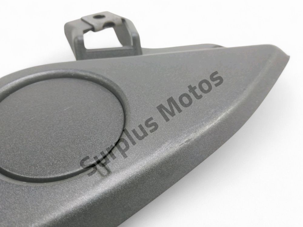 CACHE LATERAL GAUCHE