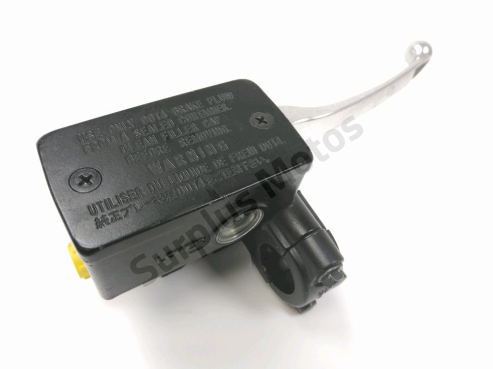 MAITRE CYLINDRE FREIN AV COMPLET