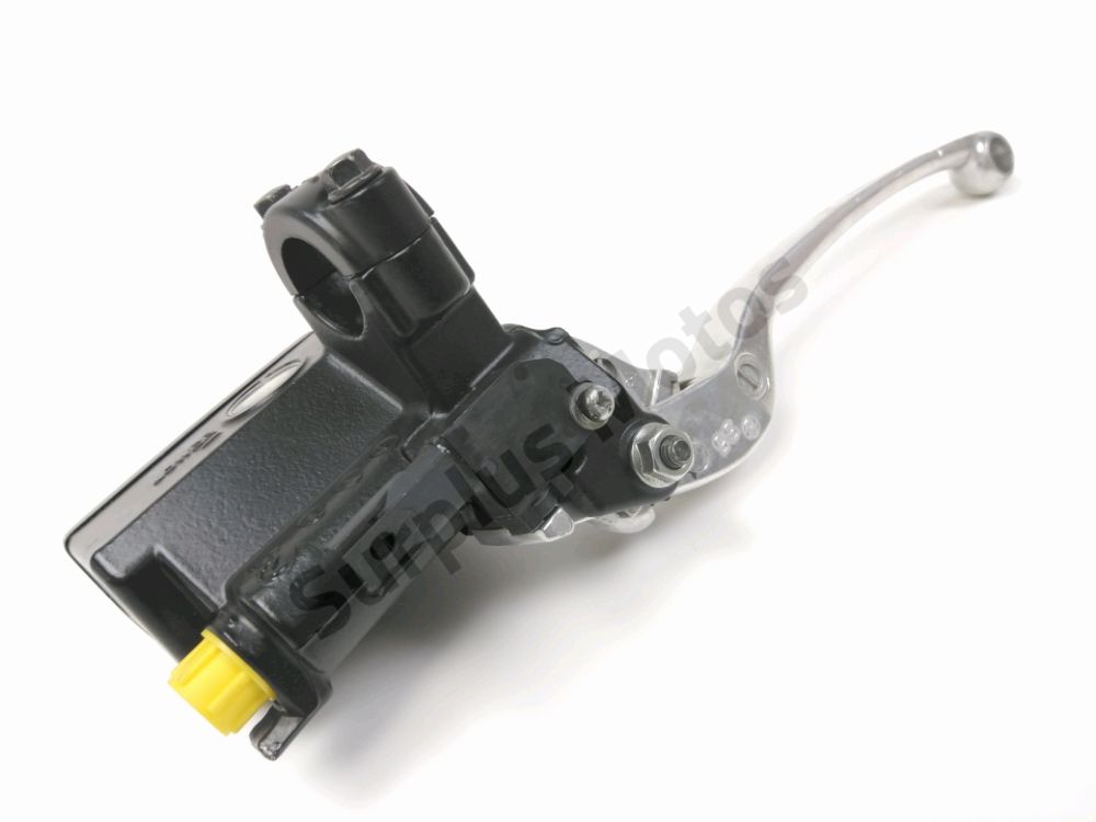 MAITRE CYLINDRE FREIN AV COMPLET