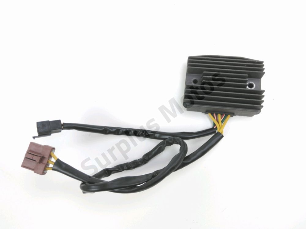 Regulateur de tension