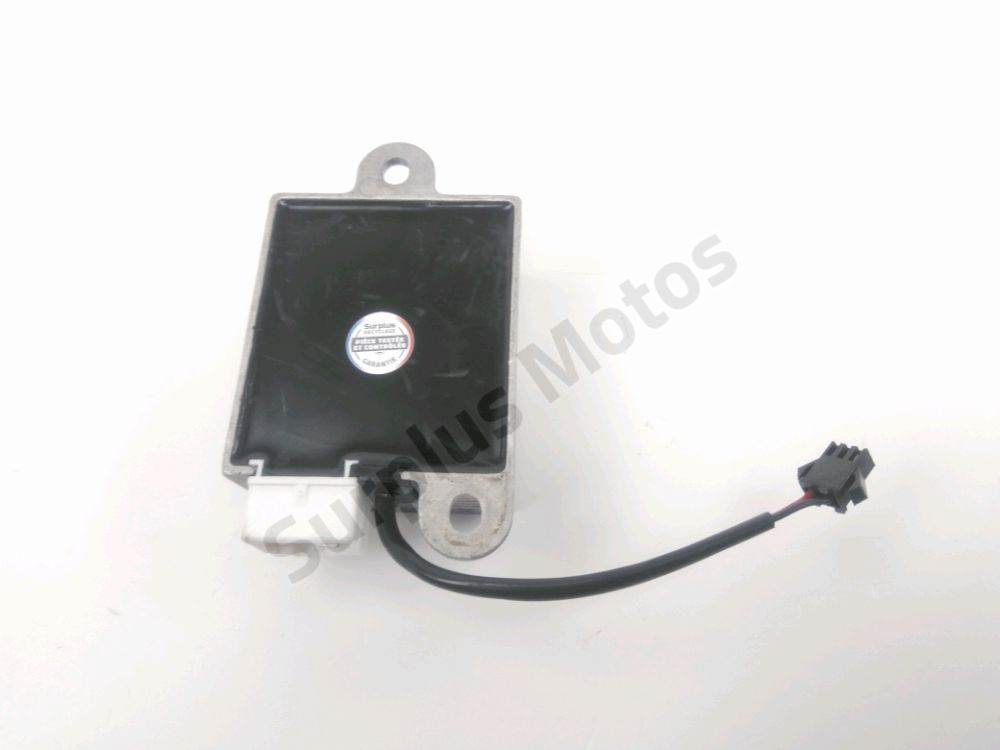 REGULATEUR DE TENSION