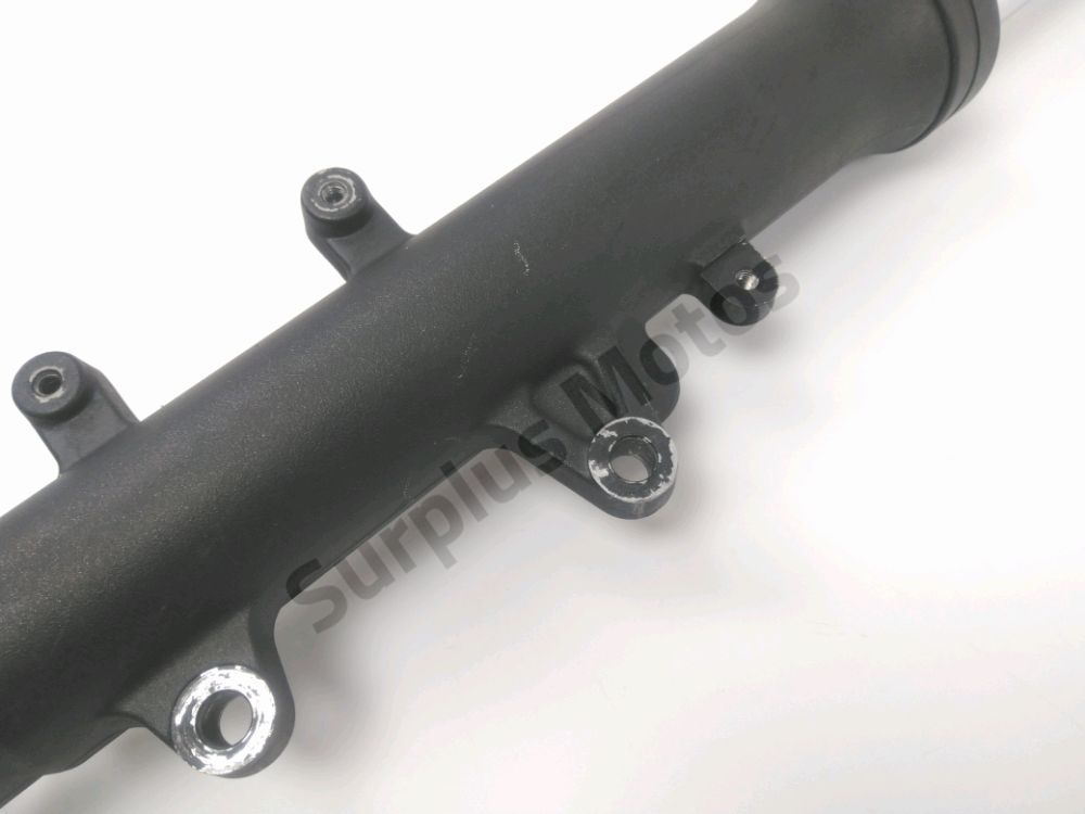 TUBE DE FOURCHE GAUCHE