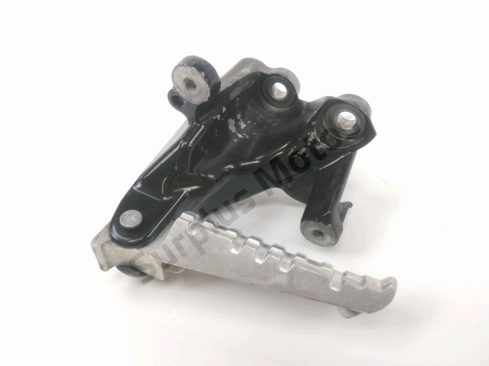 PLATINE ET REPOSE PIEDS ARRIERE GAUCHE