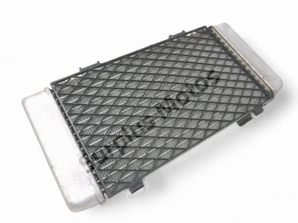 RADIATEUR EAU GAUCHE