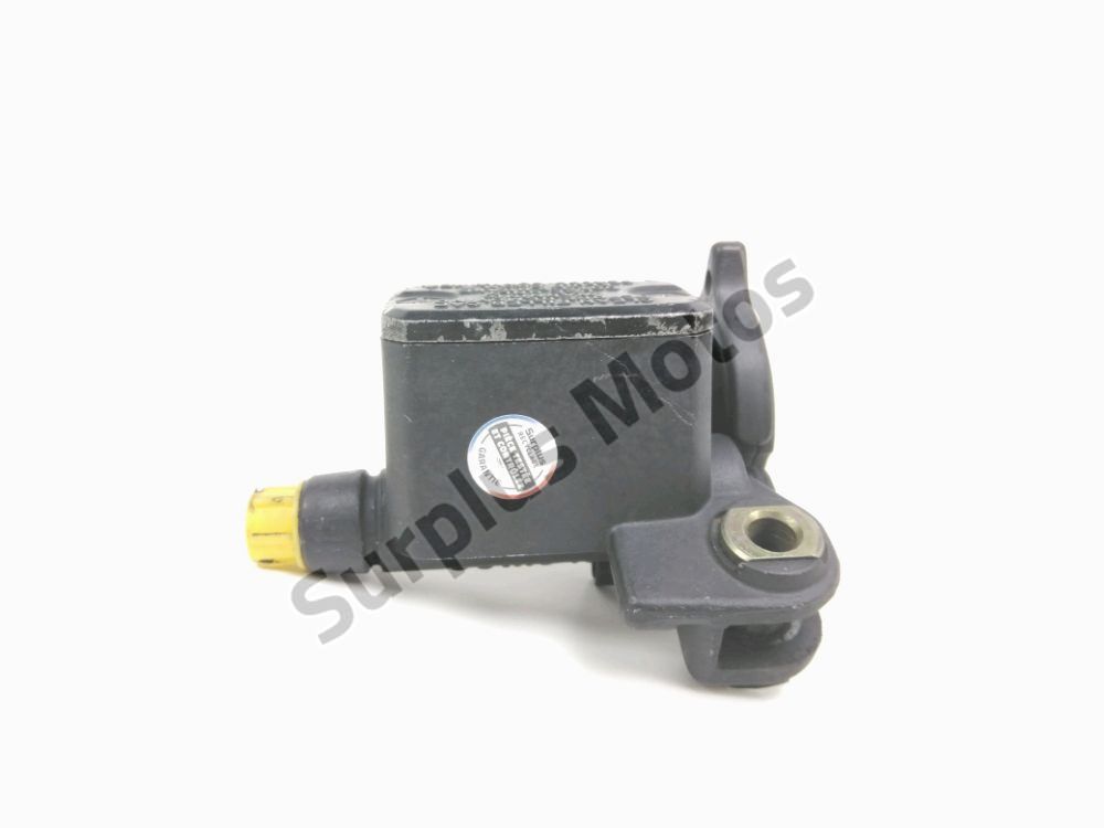 Maitre cylindre embrayage complet