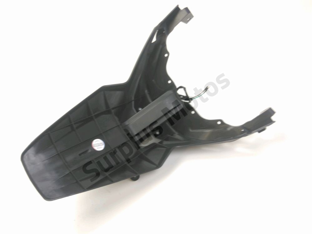 SUPPORT DE PLAQUE ET ECLAIRAGE