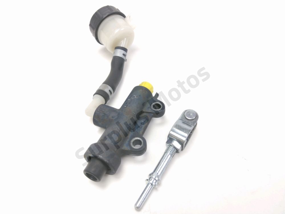 Maitre cylindre frein ar complet