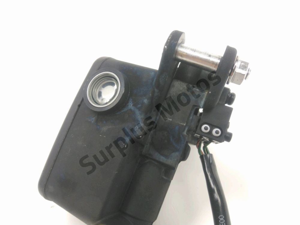 MAITRE CYLINDRE FREIN AR COMPLET