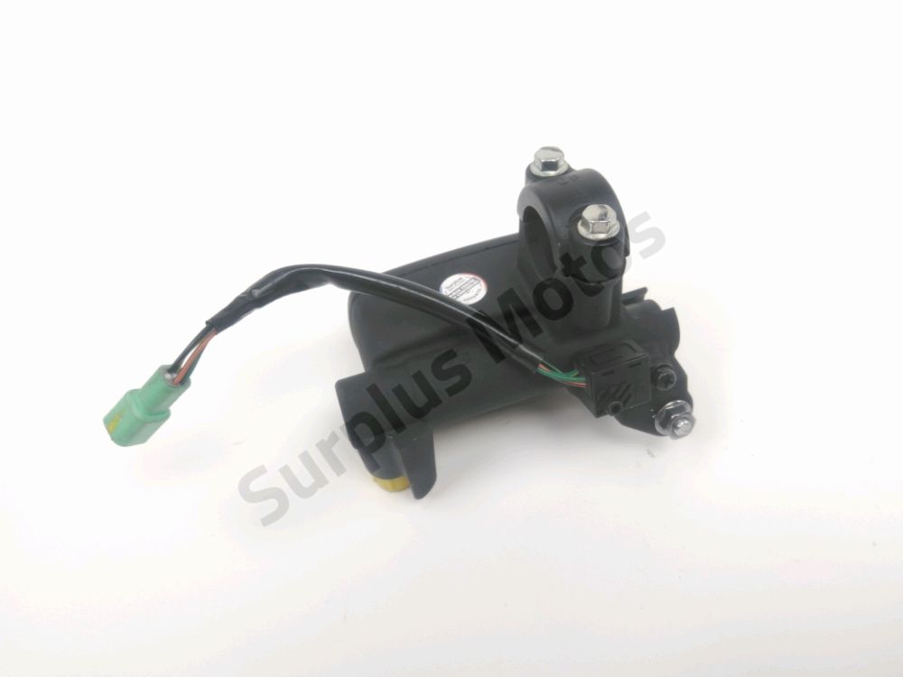 MAITRE CYLINDRE FREIN AV COMPLET