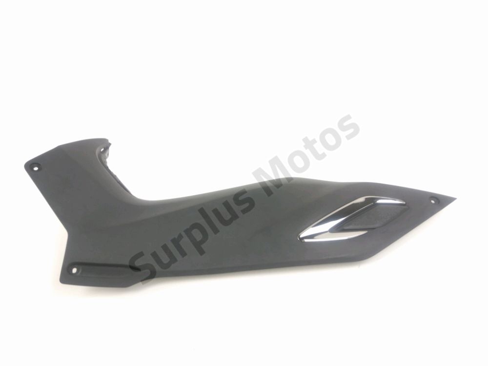 CACHE LATERAL GAUCHE