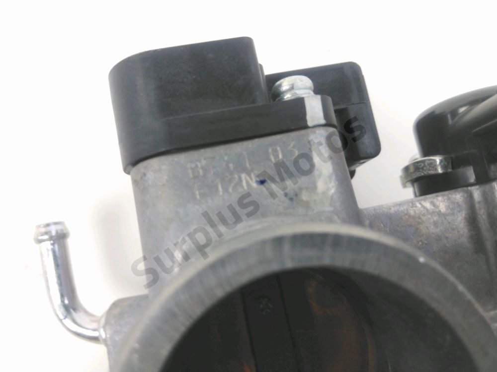 CORPS D'INJECTION DROIT