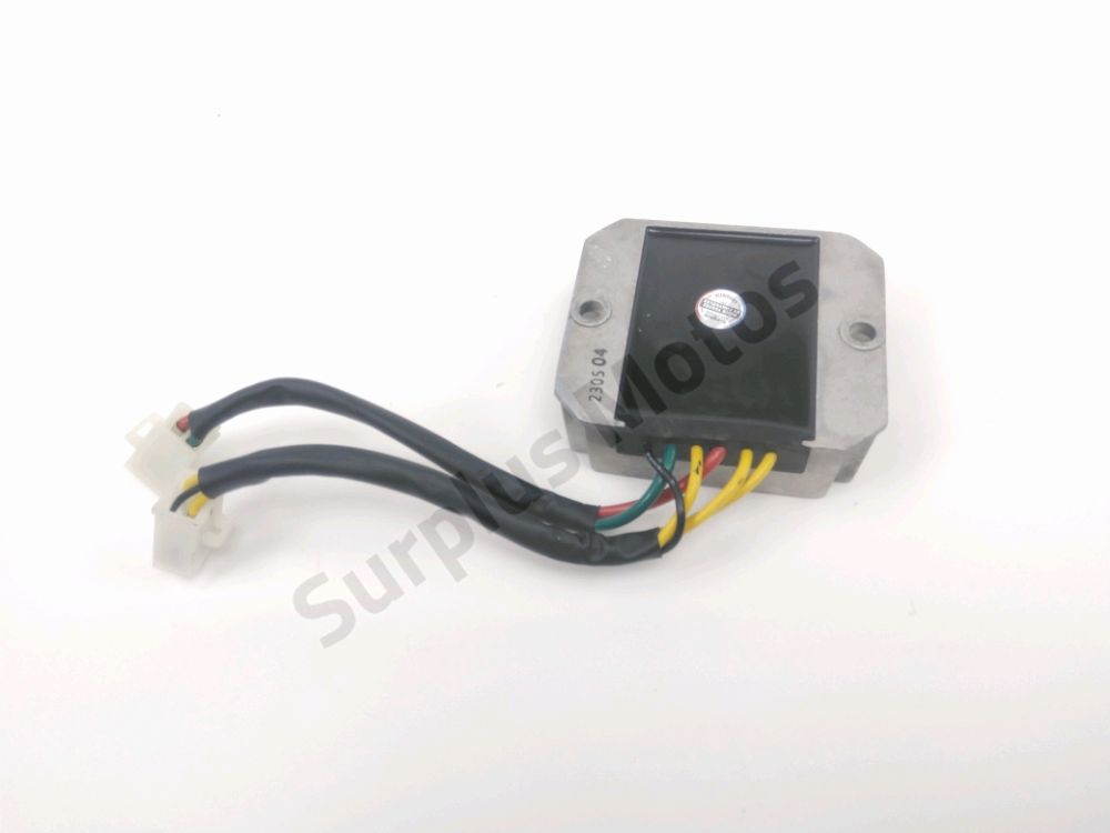 REGULATEUR DE TENSION