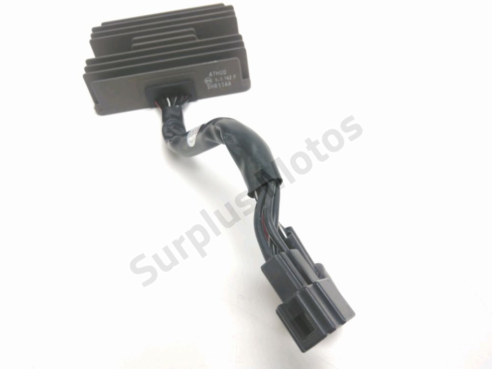 Regulateur de tension