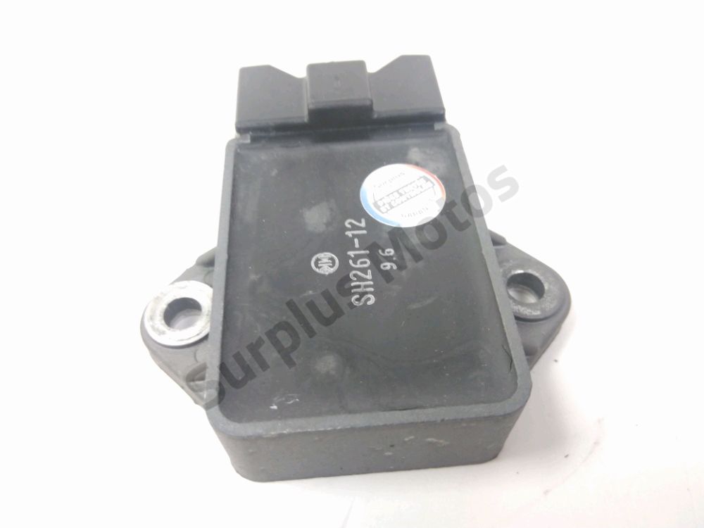 REGULATEUR DE TENSION