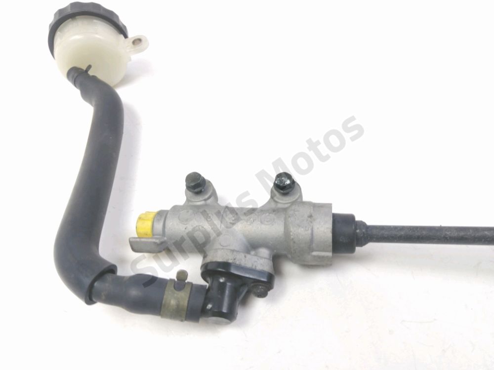 MAITRE CYLINDRE FREIN AR COMPLET