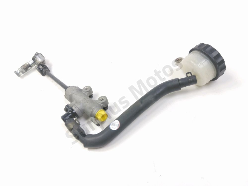 MAITRE CYLINDRE FREIN AR COMPLET