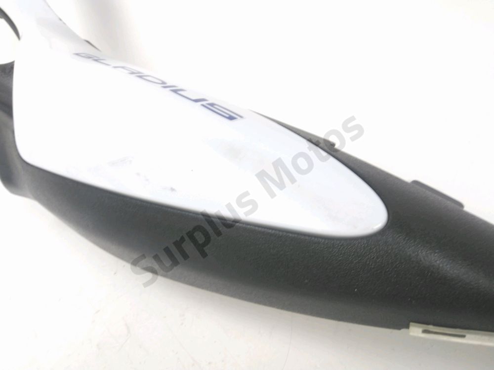 CACHE LATERAL GAUCHE