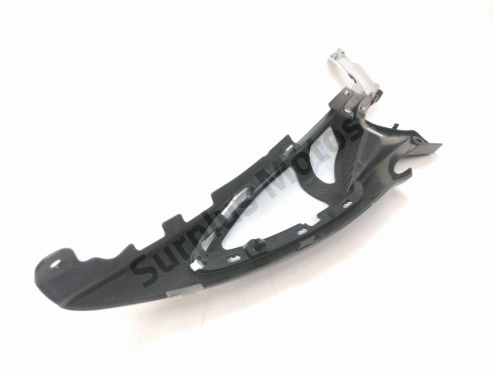 CACHE LATERAL GAUCHE