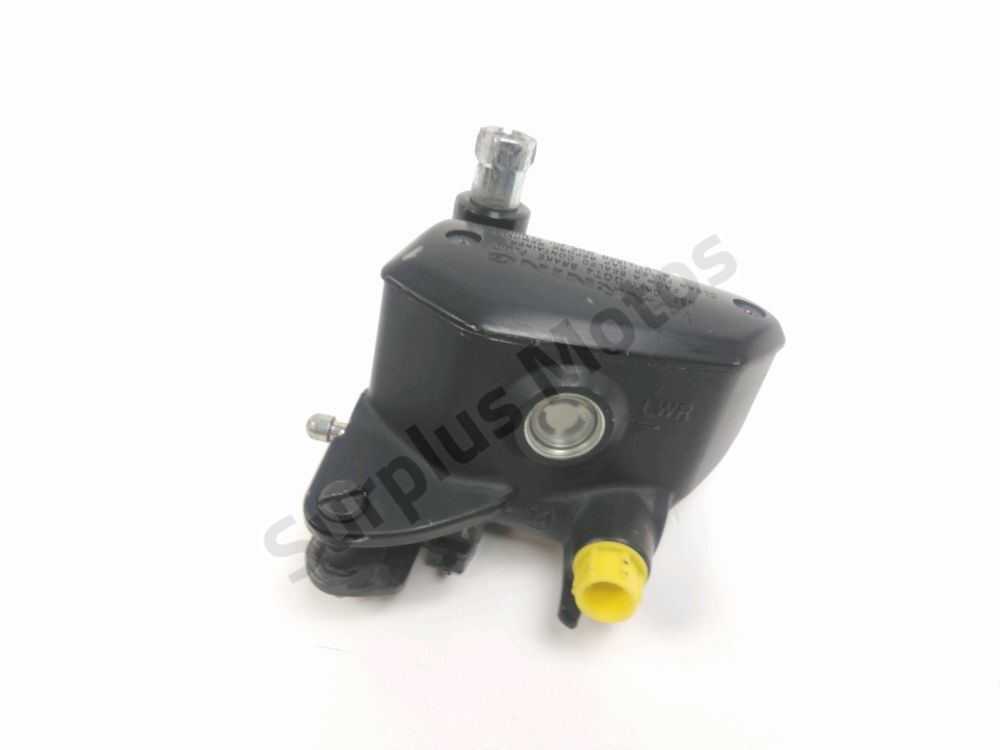 Maitre cylindre frein av complet