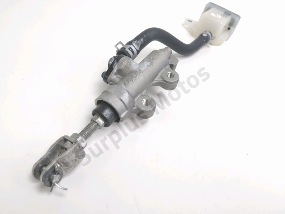 Maitre cylindre frein ar complet