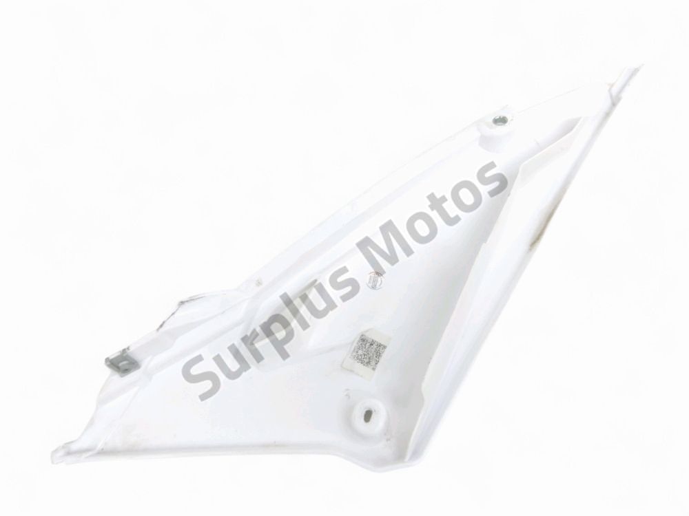 CARENAGE ARRIERE DROIT