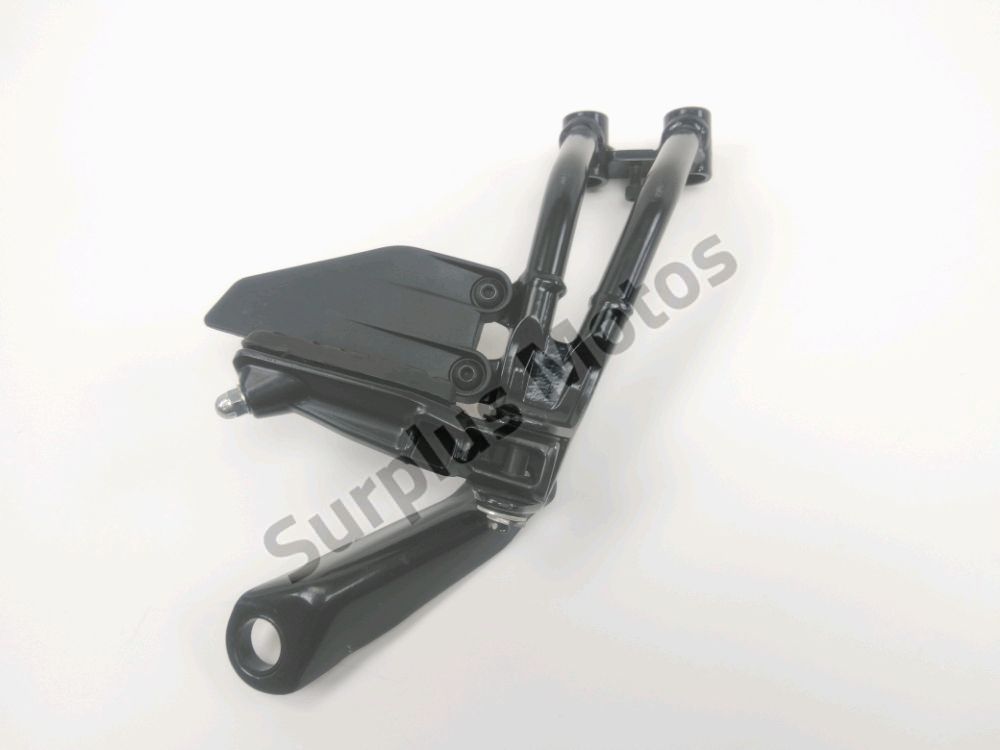 Platine arriere droite complete