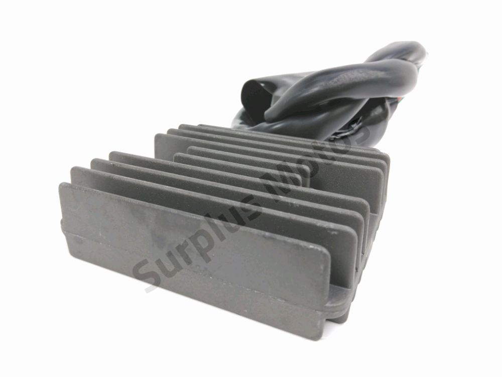 Regulateur de tension