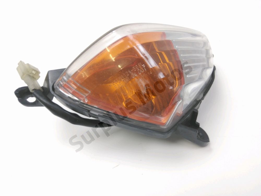 CLIGNOTANT AVANT G