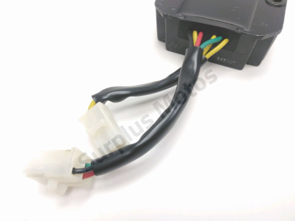 REGULATEUR DE TENSION