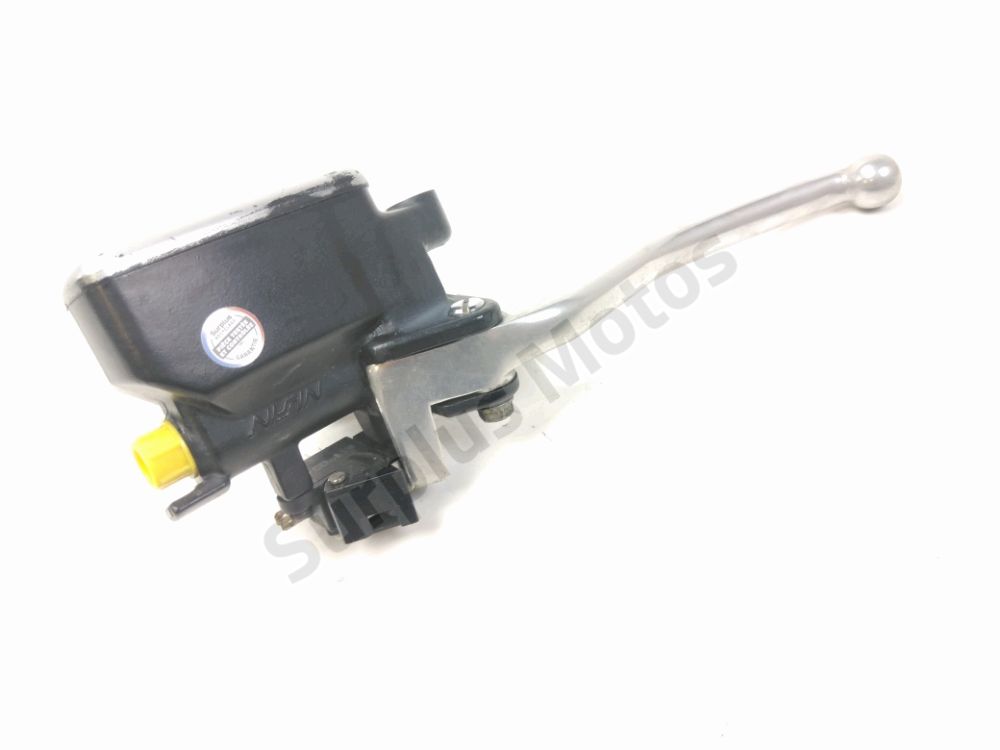 Maitre cylindre frein ar complet