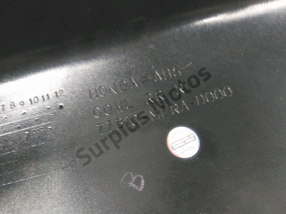 CARENAGE ARRIERE DROIT