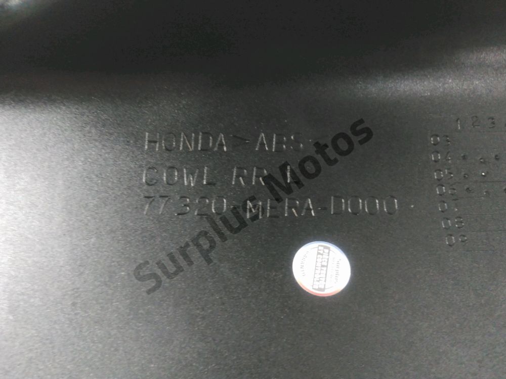 CARENAGE ARRIERE GAUCHE