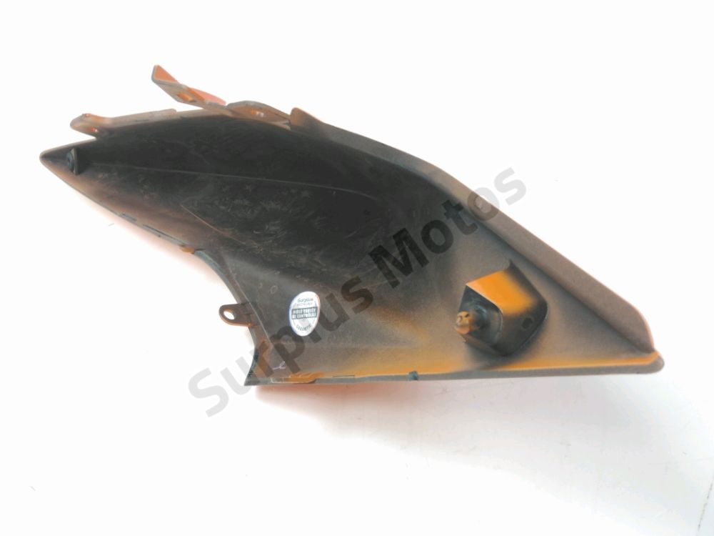 CARENAGE ARRIERE GAUCHE