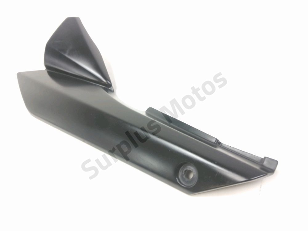 CACHE LATERAL GAUCHE