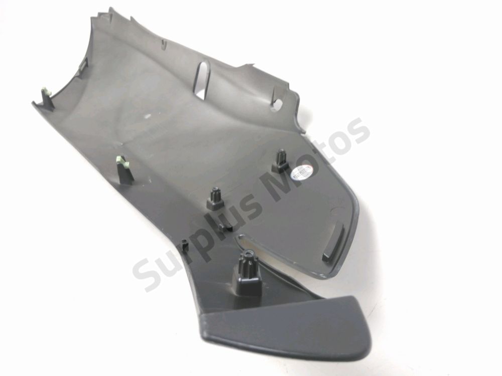 CARENAGE ARRIERE DROIT