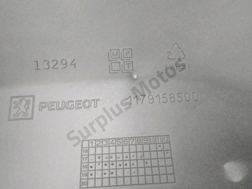 CARENAGE ARRIERE DROIT