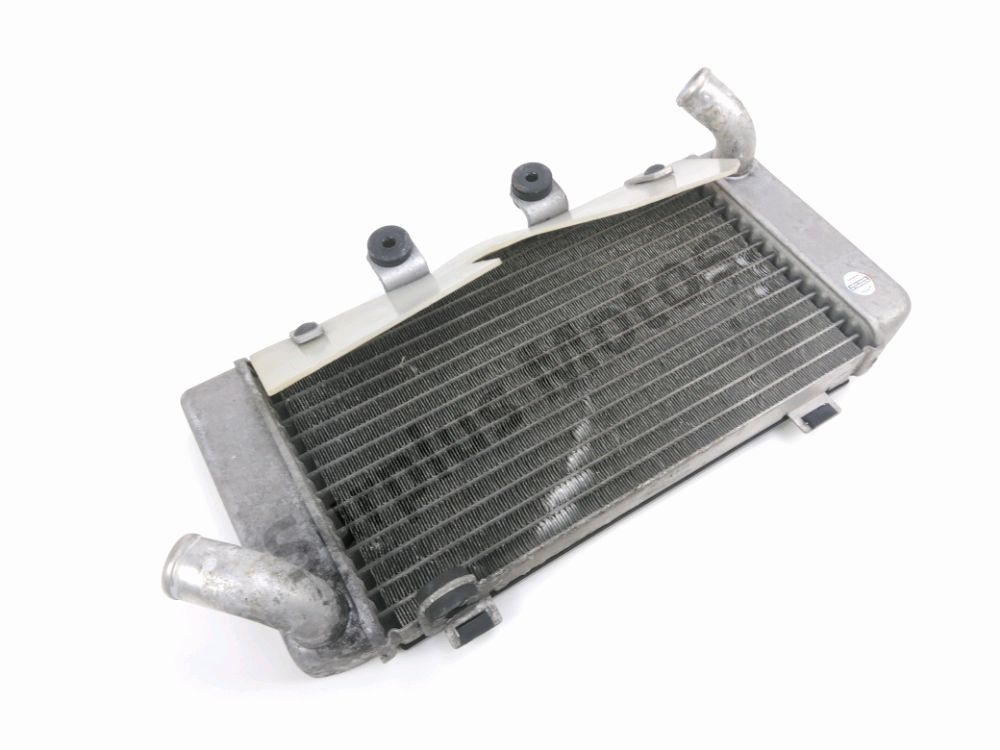 Radiateur eau gauche