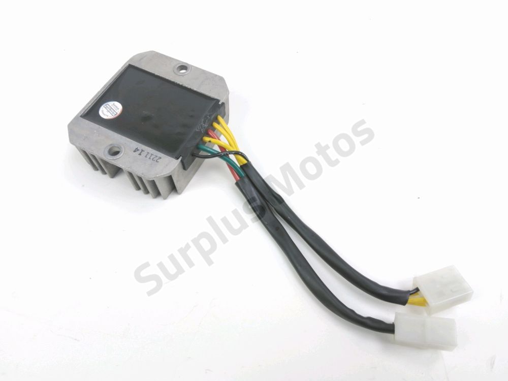 REGULATEUR DE TENSION