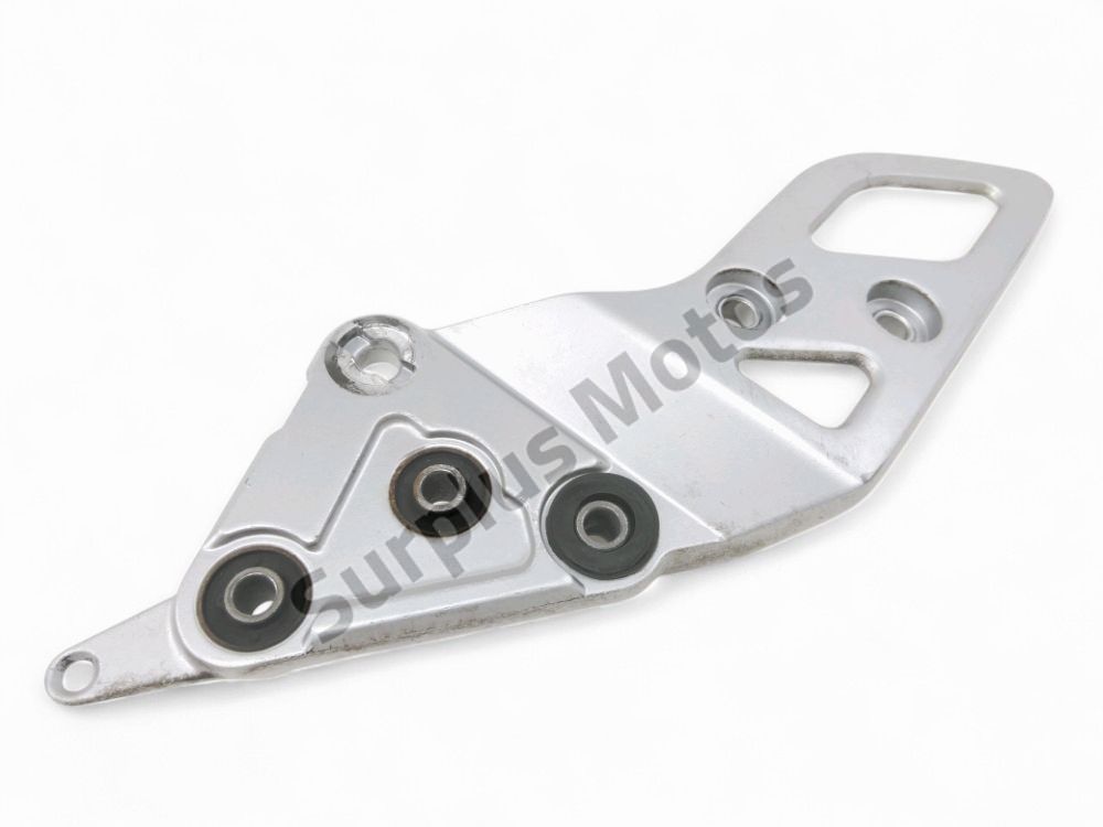 Platine avant droite