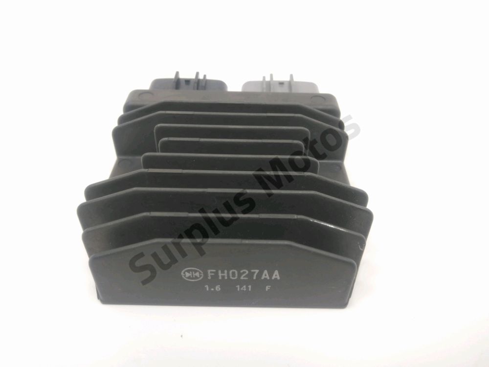 REGULATEUR DE TENSION